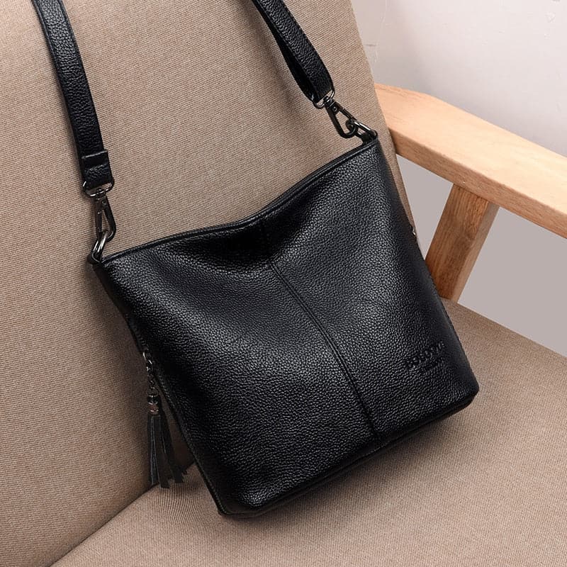 Bolsa Victoria Allure - Elegância em Couro por Bele Rose Acessórios