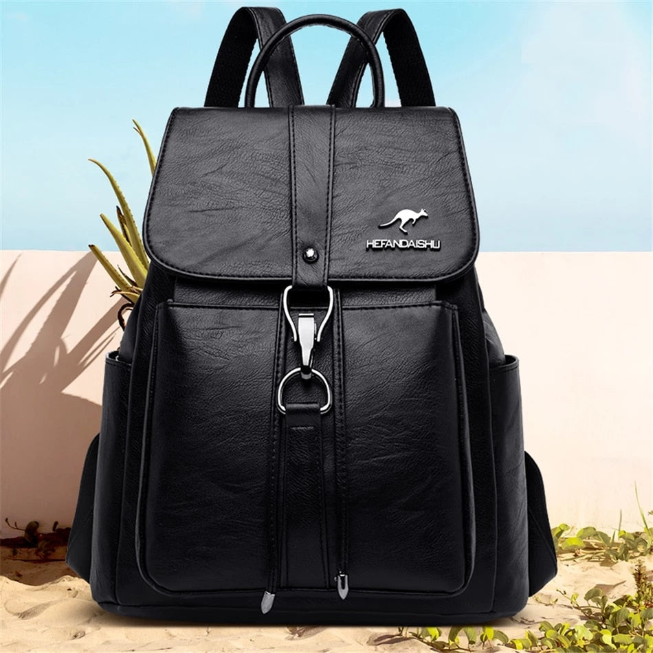 Mochila Beatriz: Elegância Versátil da Bele Rose Acessórios