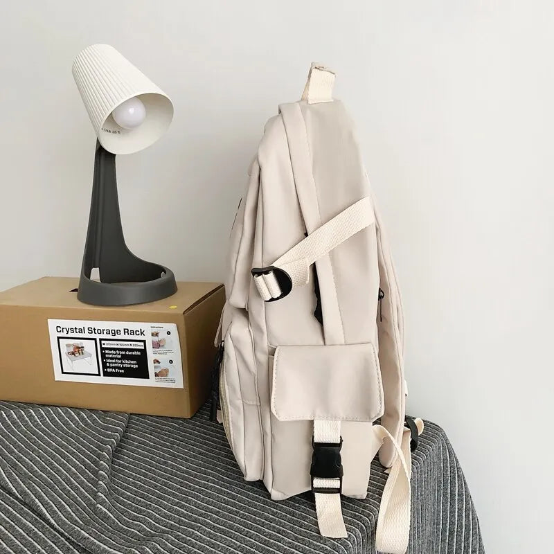 Mochila Marta: Estilo e Durabilidade da Bele Rose