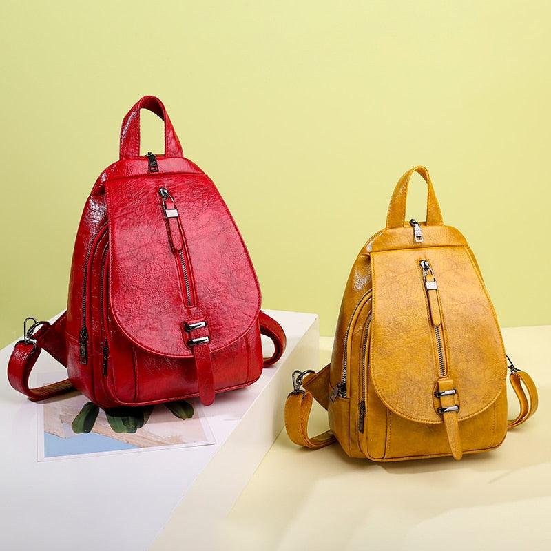 Mochila Luxo Sofia - Sofisticação em Couro Sintético