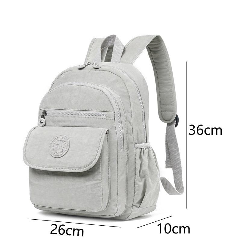 Mochila Feminina Chic de Nylon - Gabriela