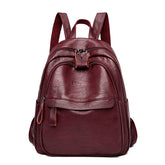 Mochila Adventure Plus em Couro Sintético - Estilo e Funcionalidade